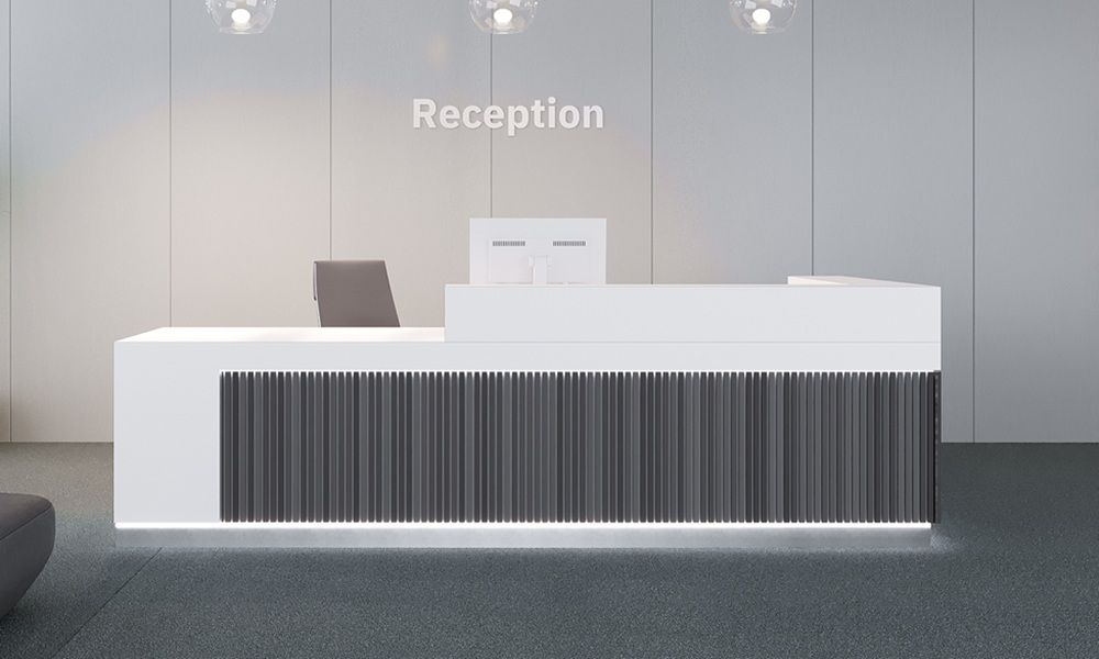 BRF - Desk 10 Slider 1