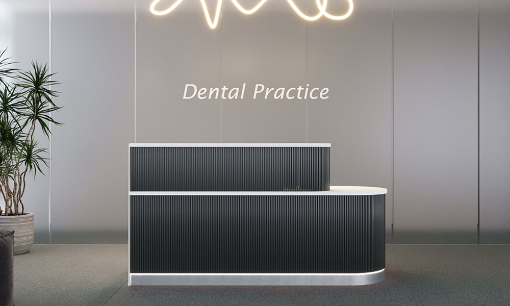 BRF - Desk 9 Slider 1